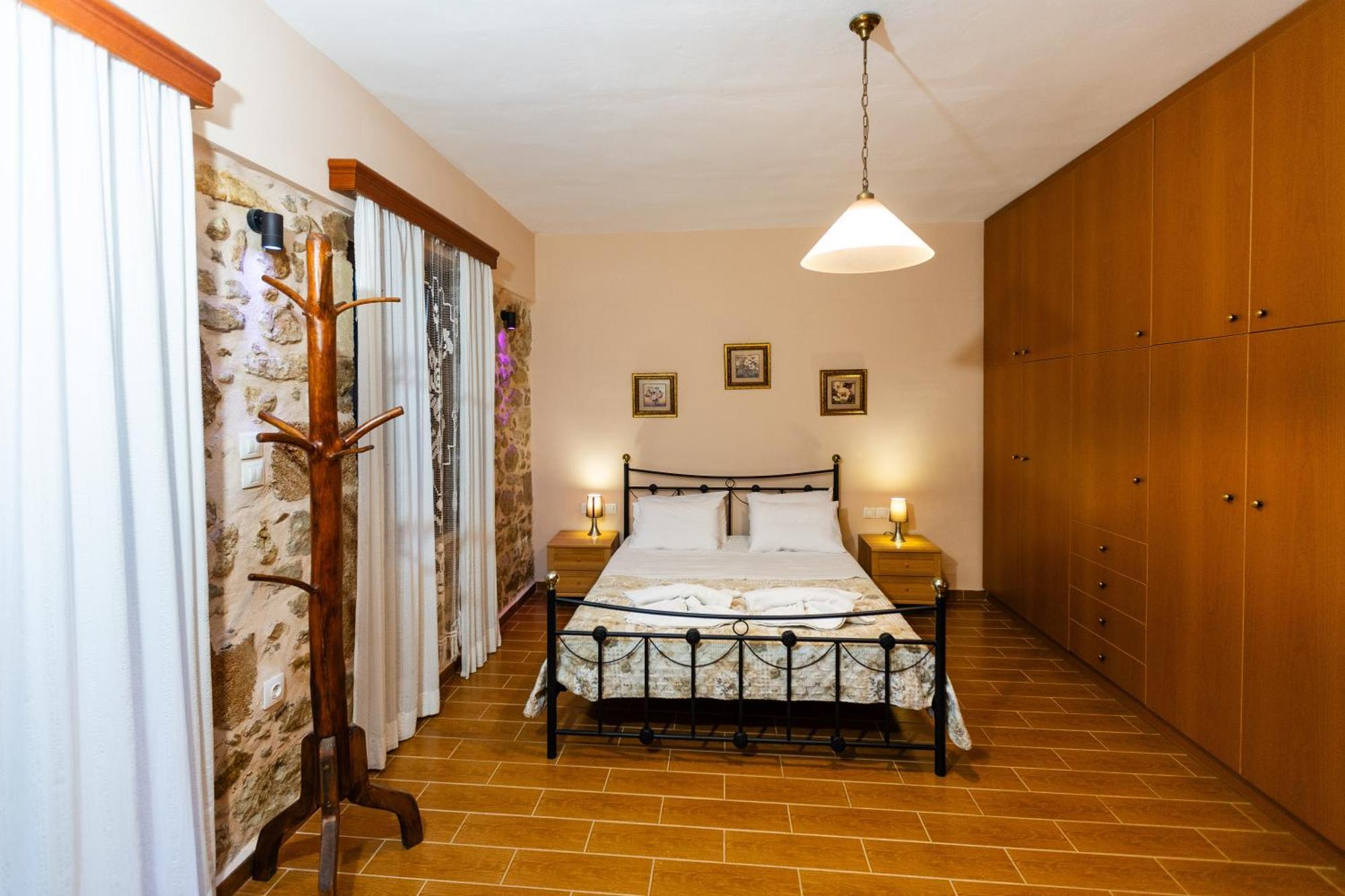 Villa Stone House Astérion Esterno foto