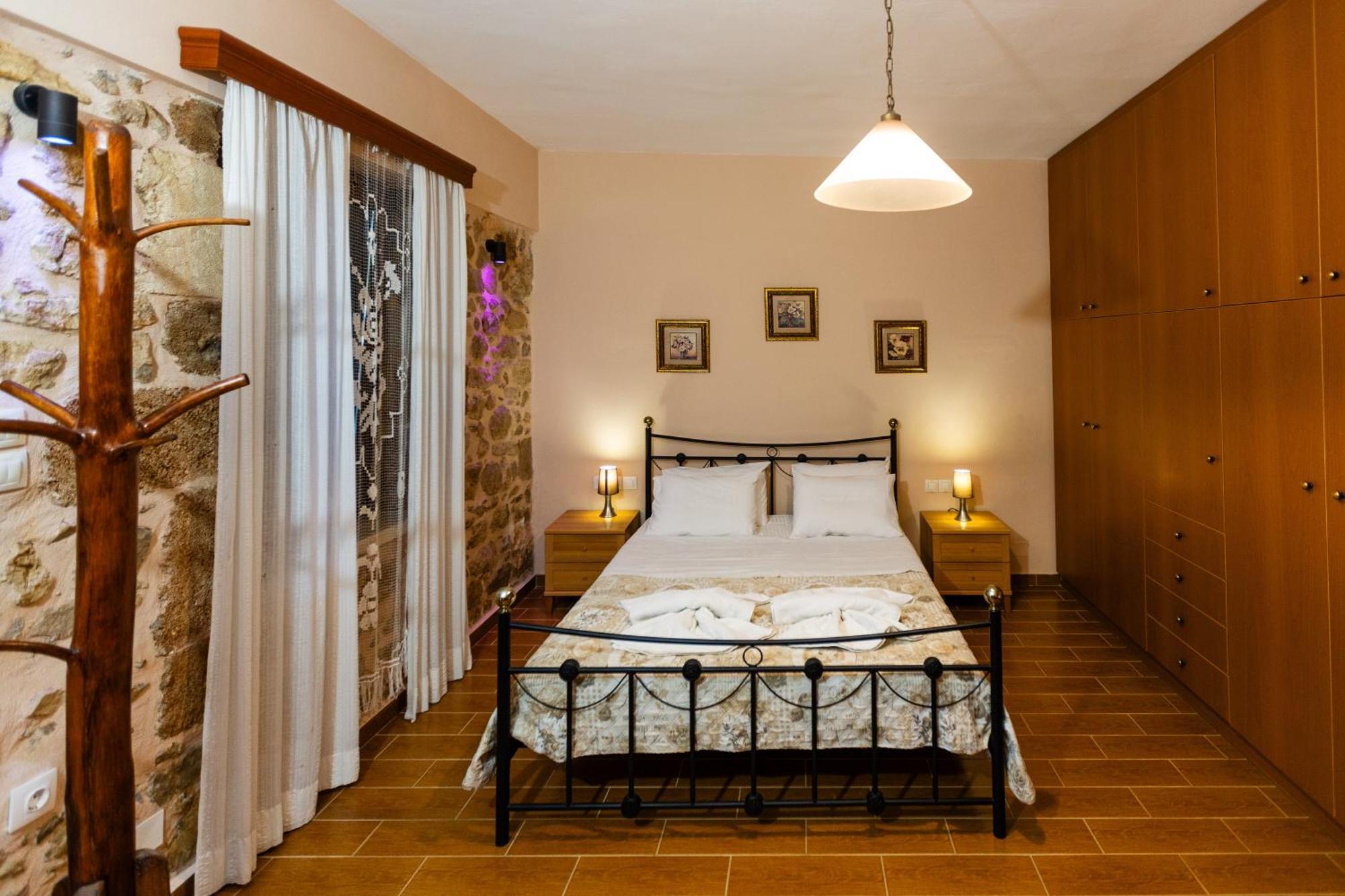 Villa Stone House Astérion Esterno foto