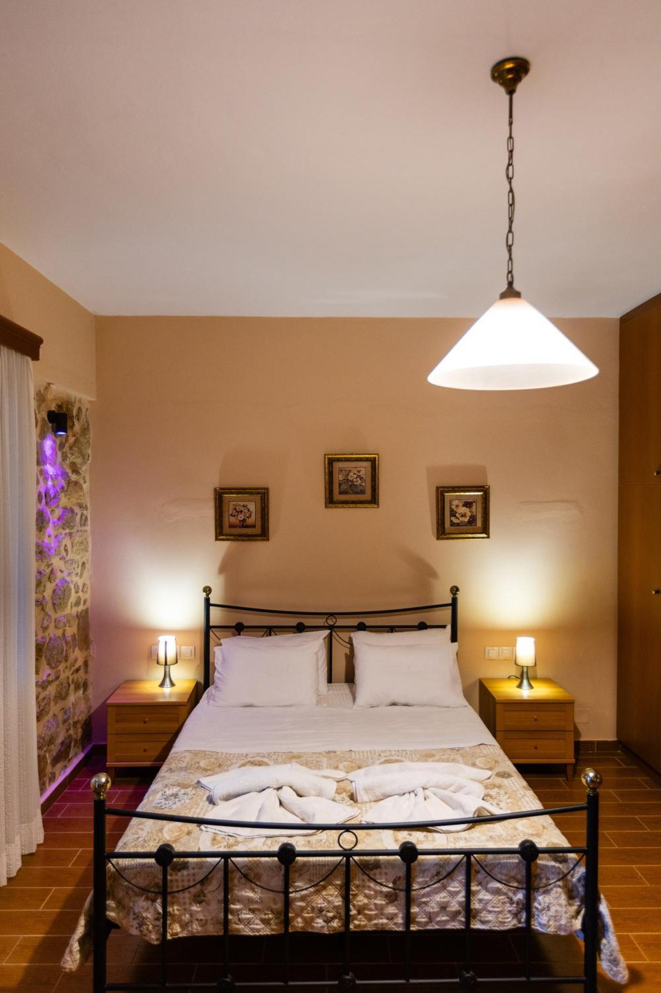 Villa Stone House Astérion Esterno foto